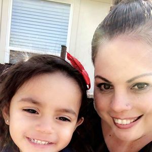 Meet your Posher, Dannelle